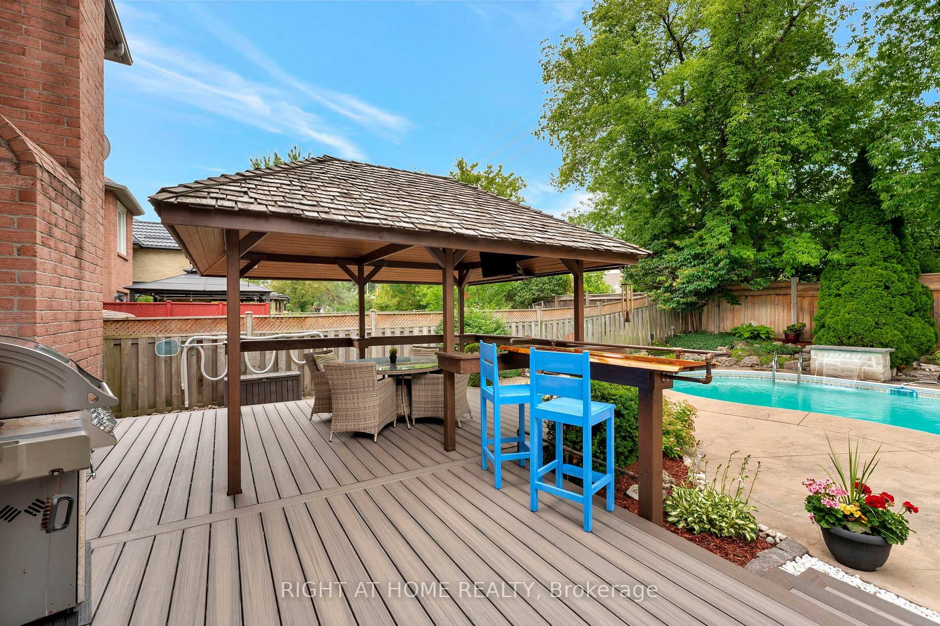 1511 Ravensmoor Crescent photo 23