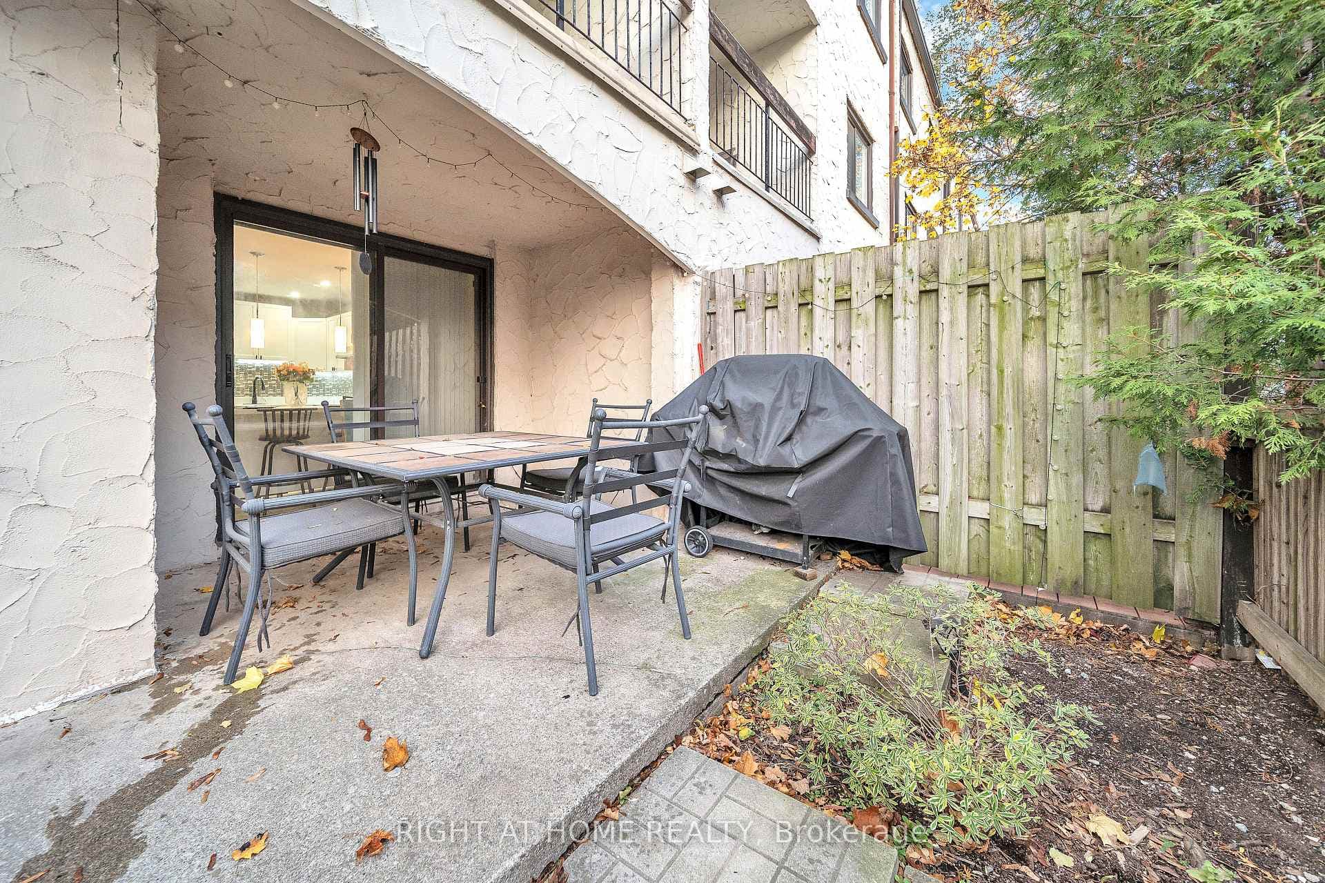 1058 Falgarwood Drive Unit 132 photo 36
