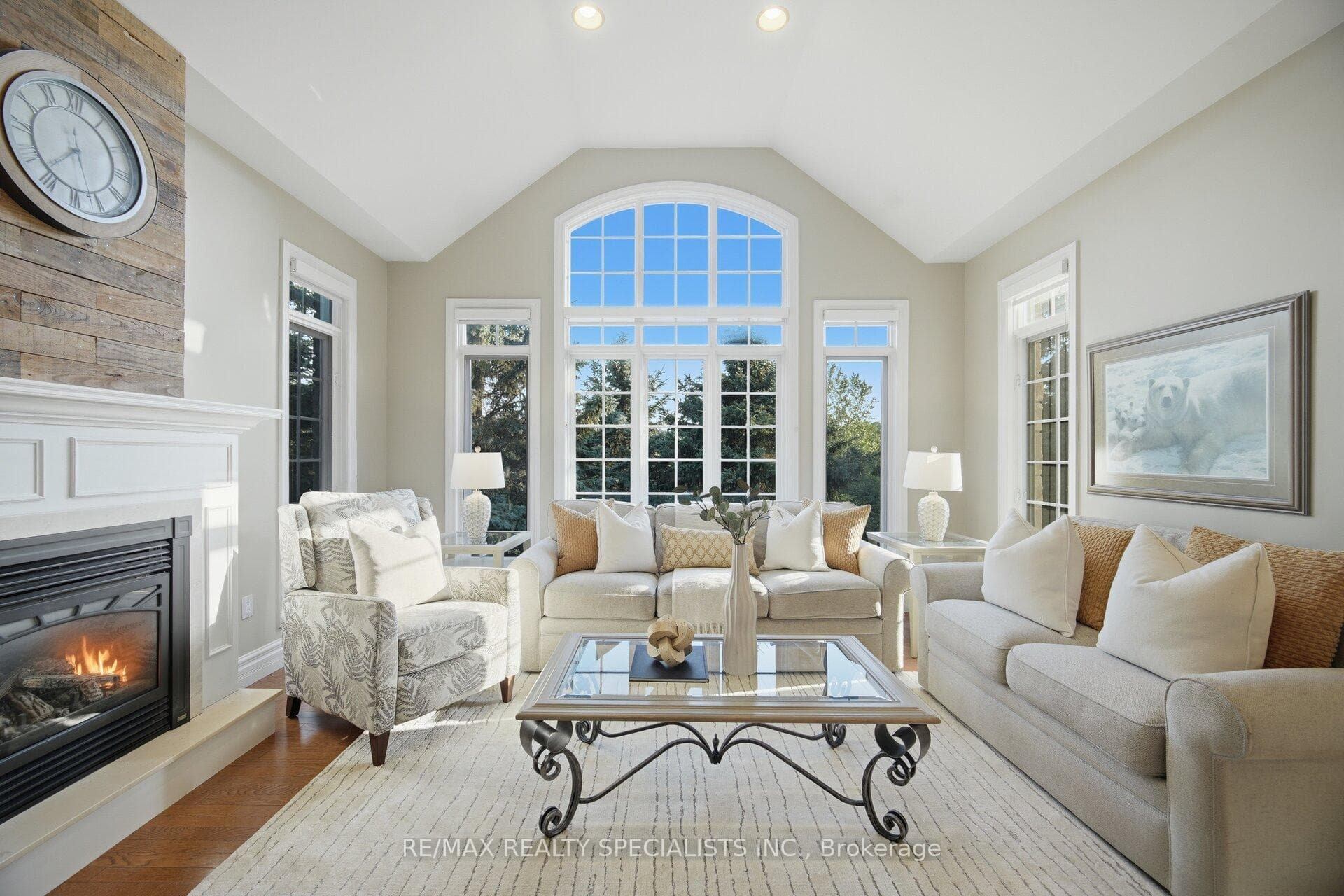 4 Tranquility Court photo 10