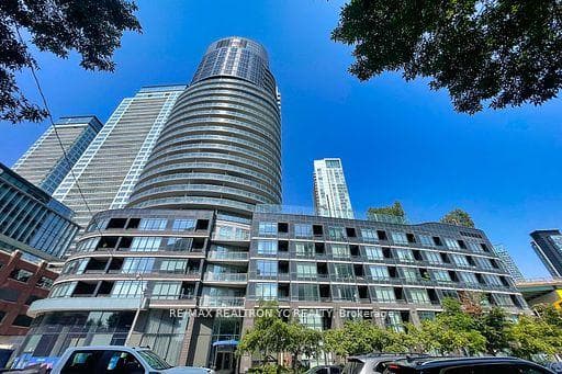 38 Dan Leckie Way Unit 2503 photo 2