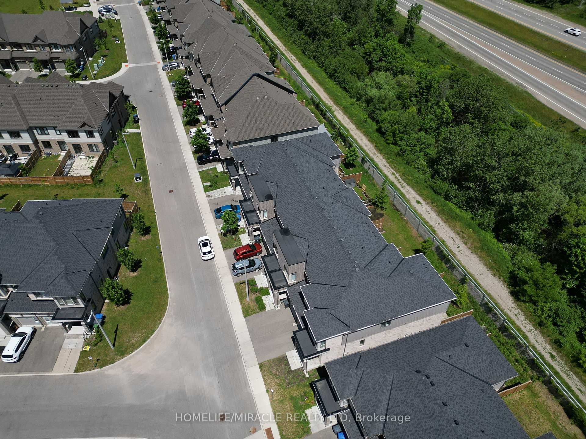 166 DEERPATH Drive Unit 32 photo 26