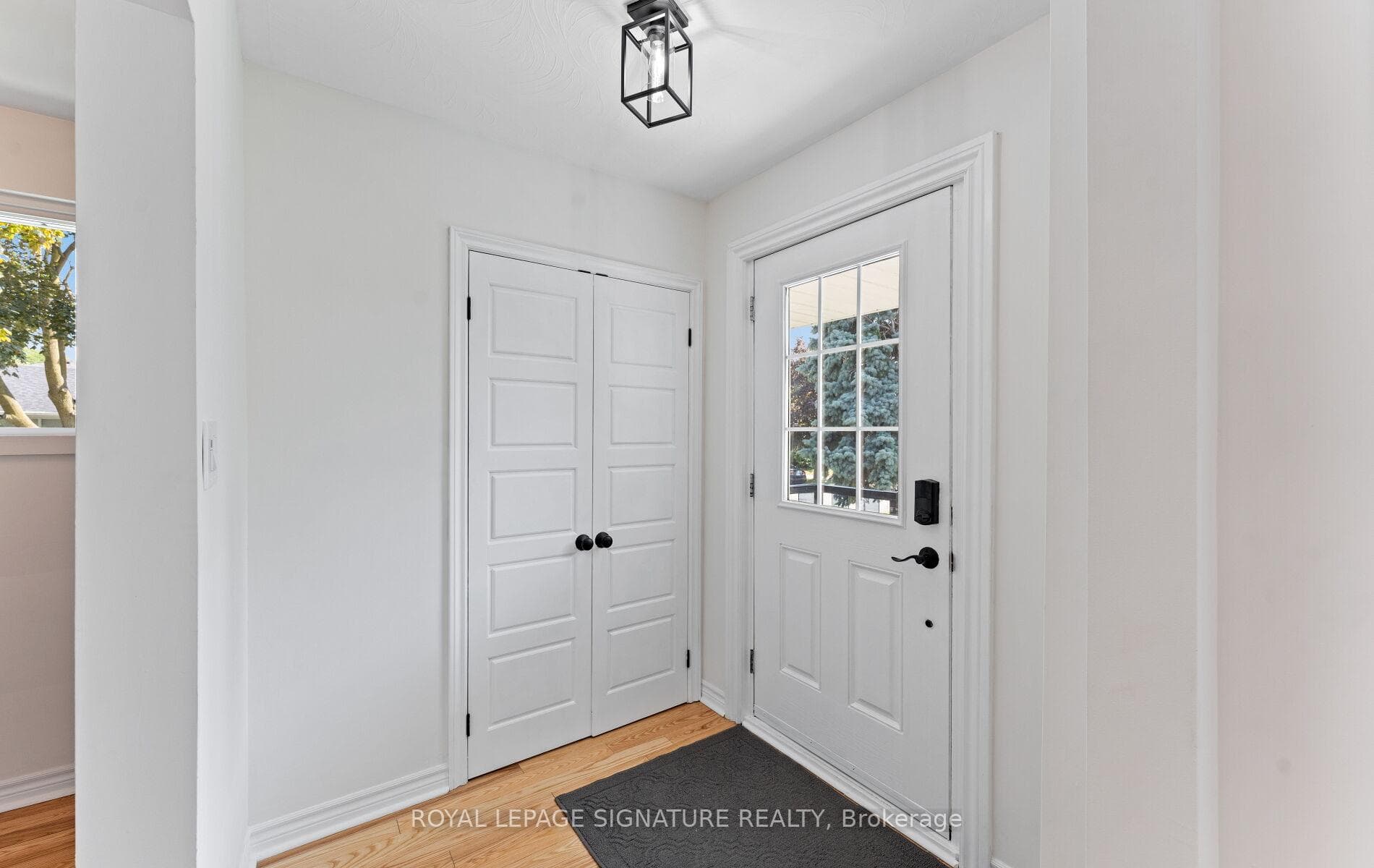 36 Newell Court photo 4