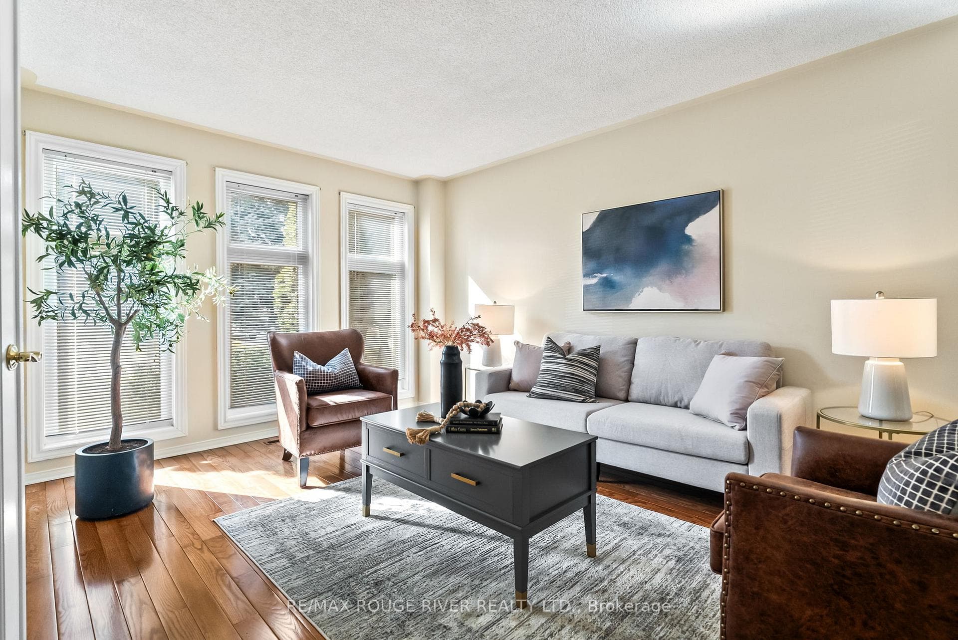 23 Dewbourne Place photo 6