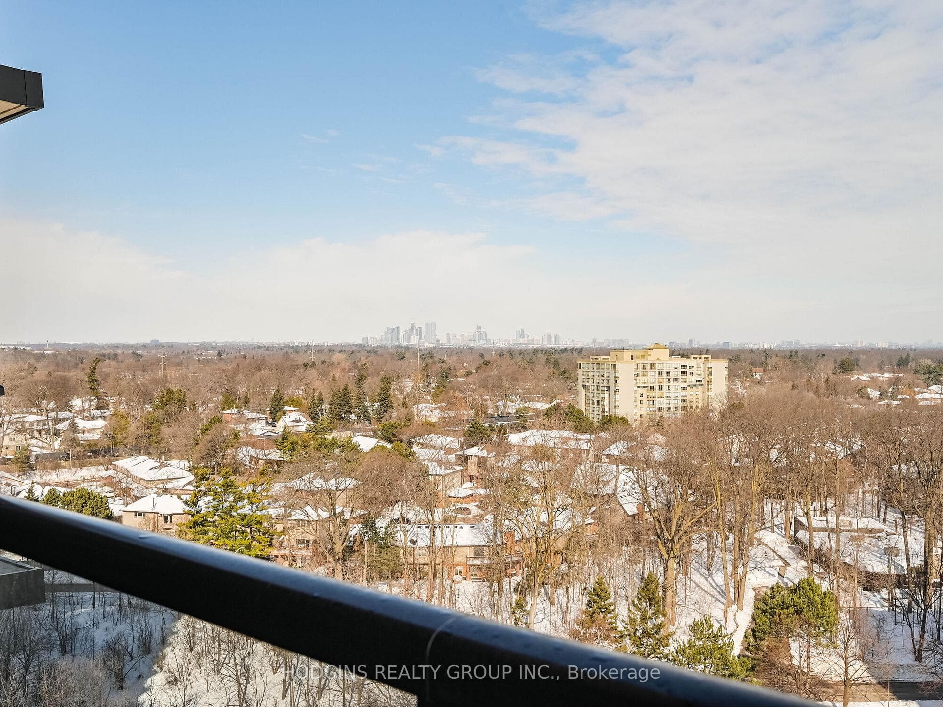1035 Southdown Road Unit 1404 photo 27