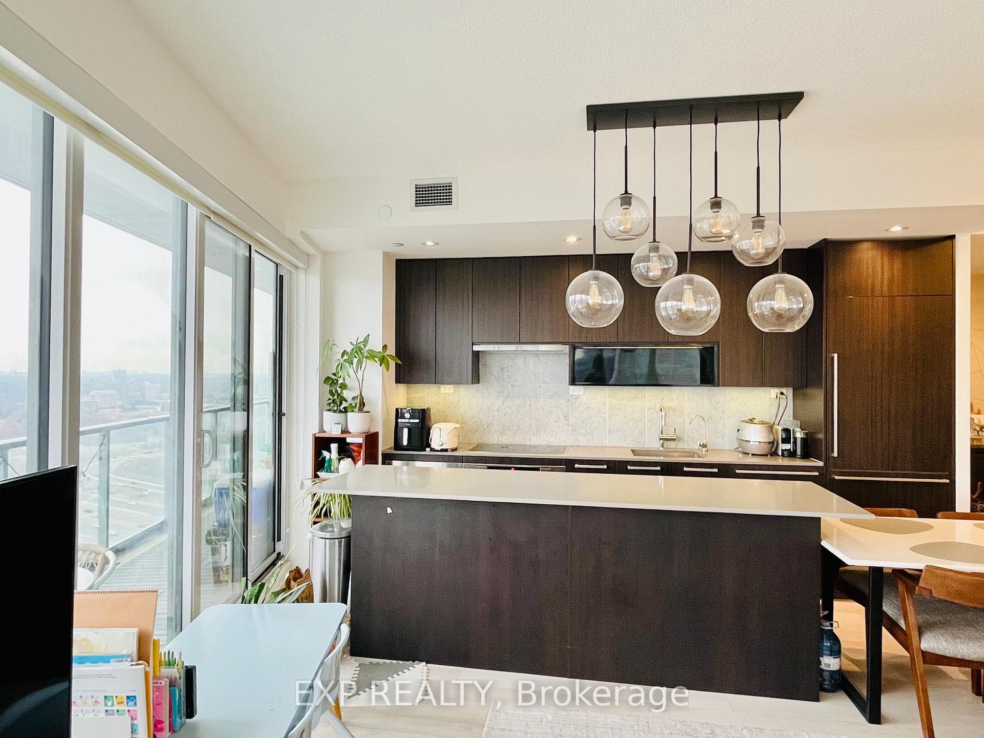 117 McMahon Drive Unit 2609 photo 2