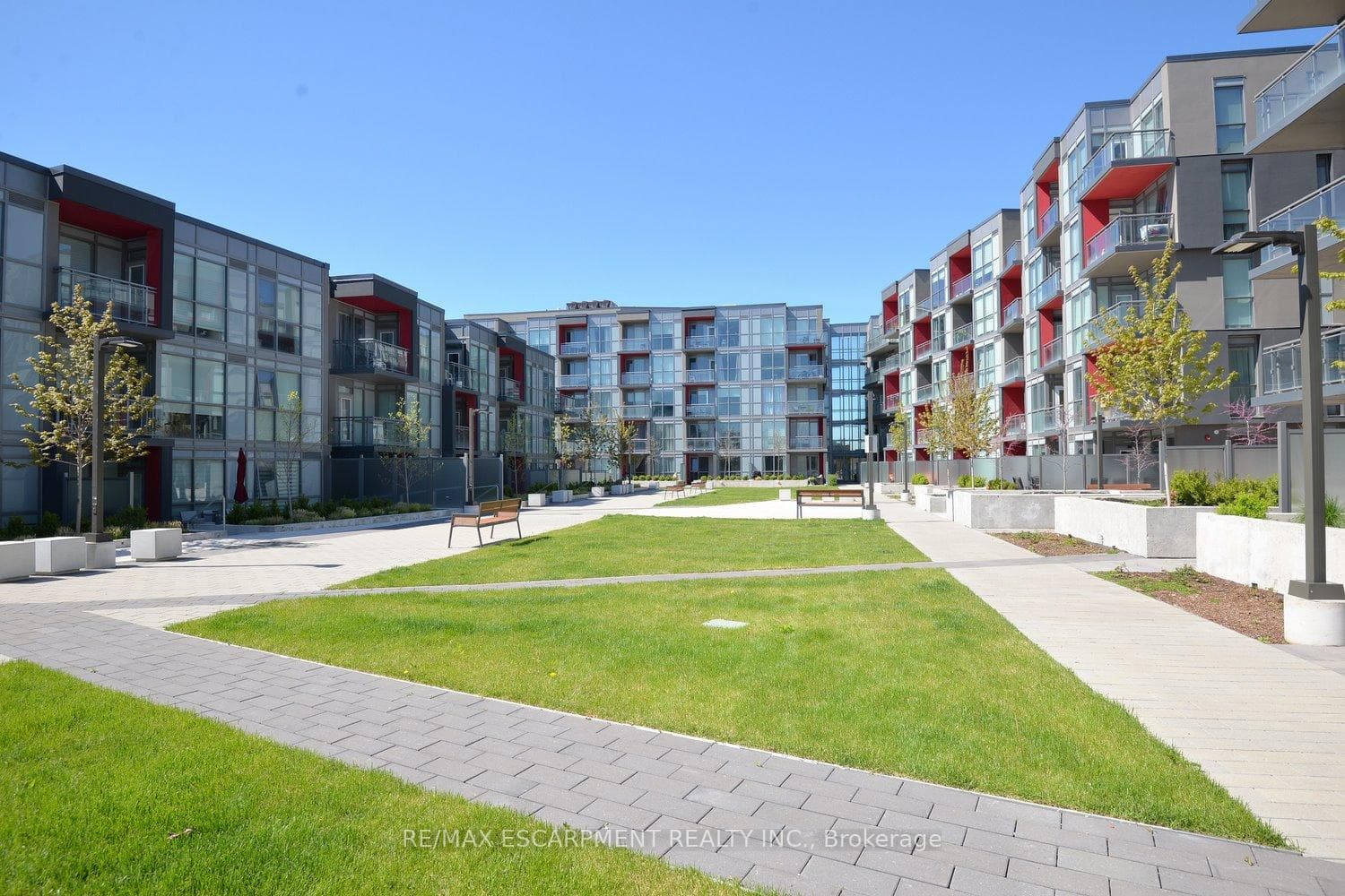5220 Dundas Street Unit D509 photo 34