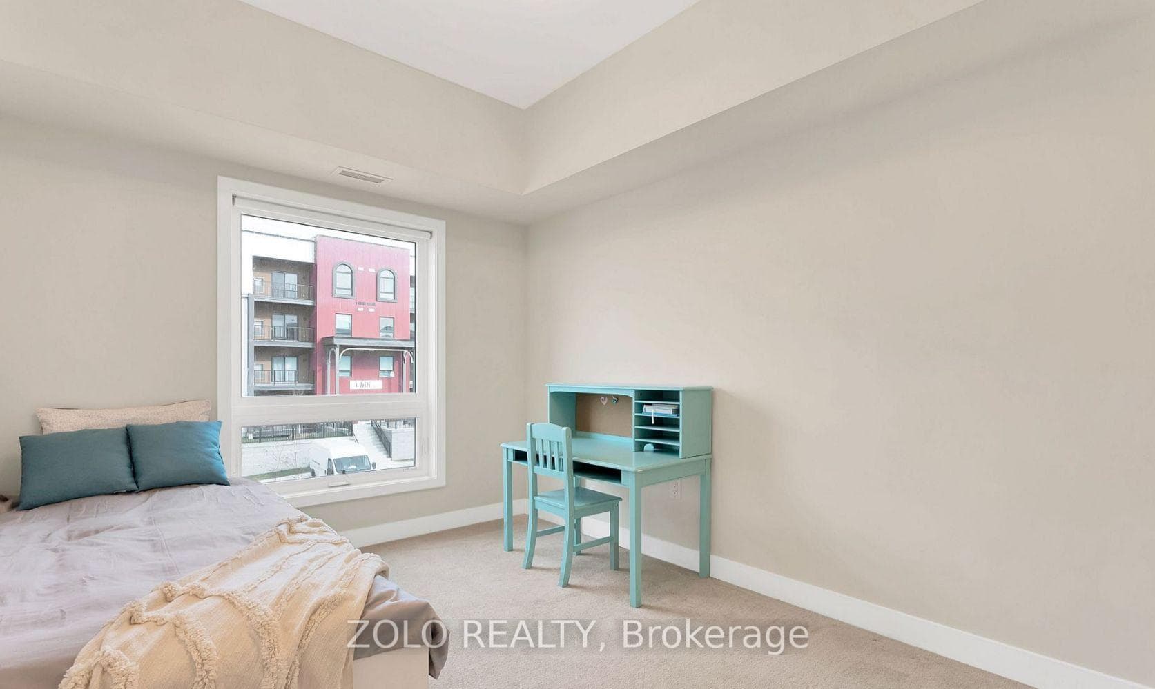 4 Spice Way Unit 101 photo 15
