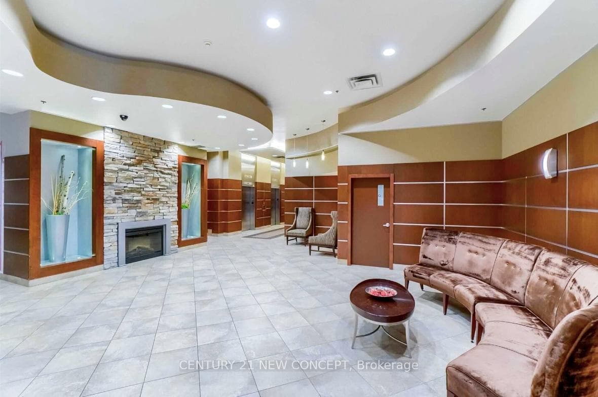 2 Fieldway Road Unit 302 photo 3