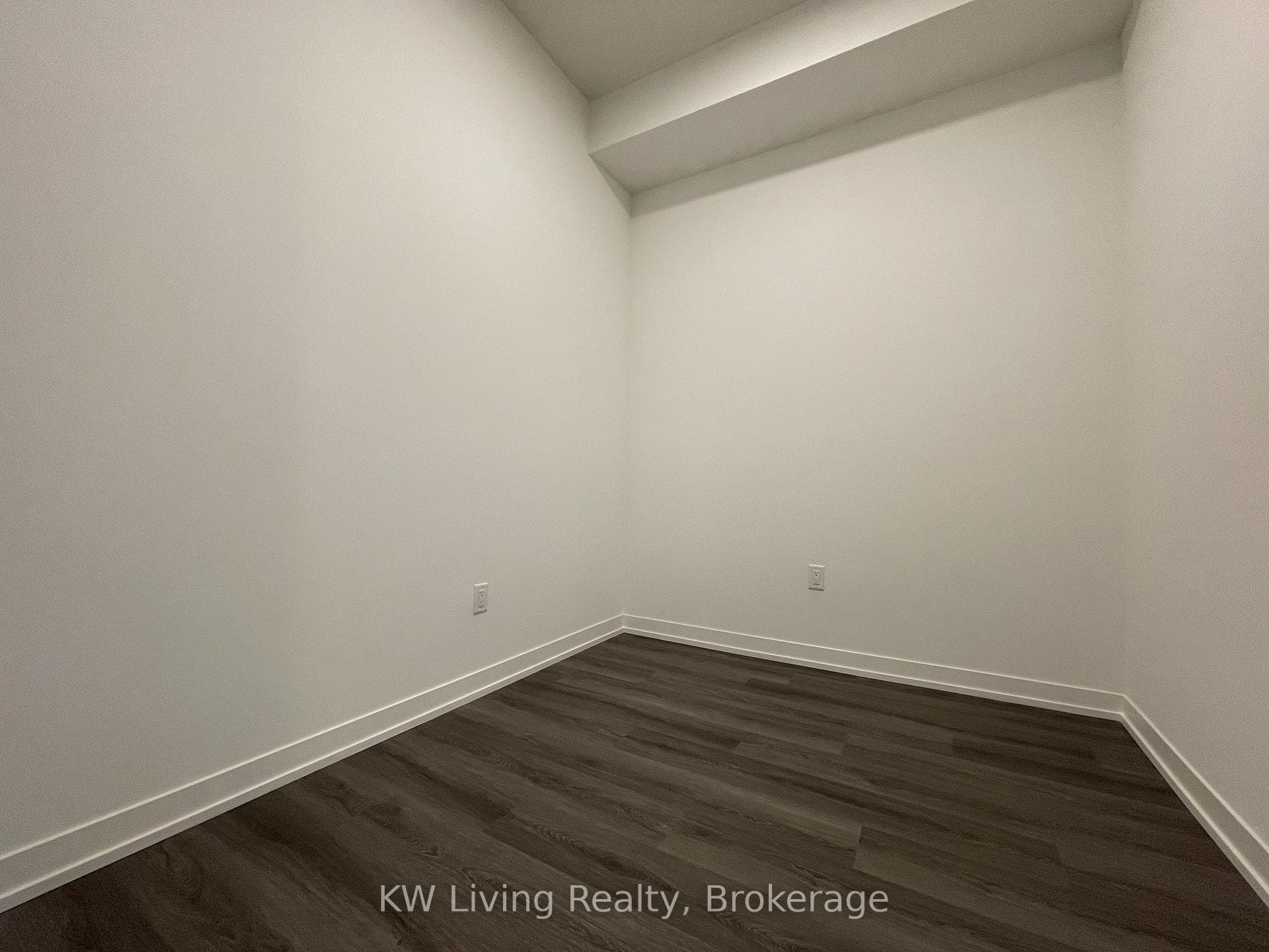 138 Downes Street Unit 2208 photo 11