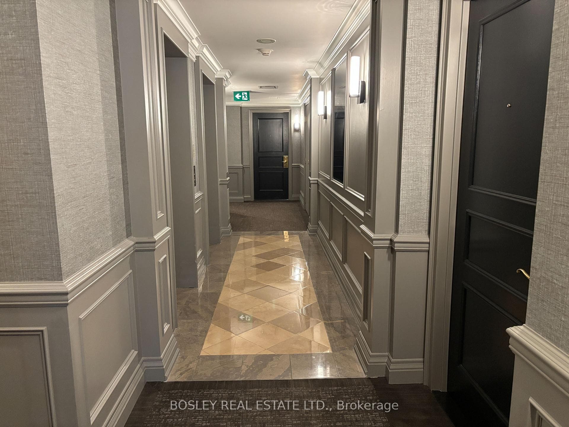 38 Avenue Road Unit 603 photo 4