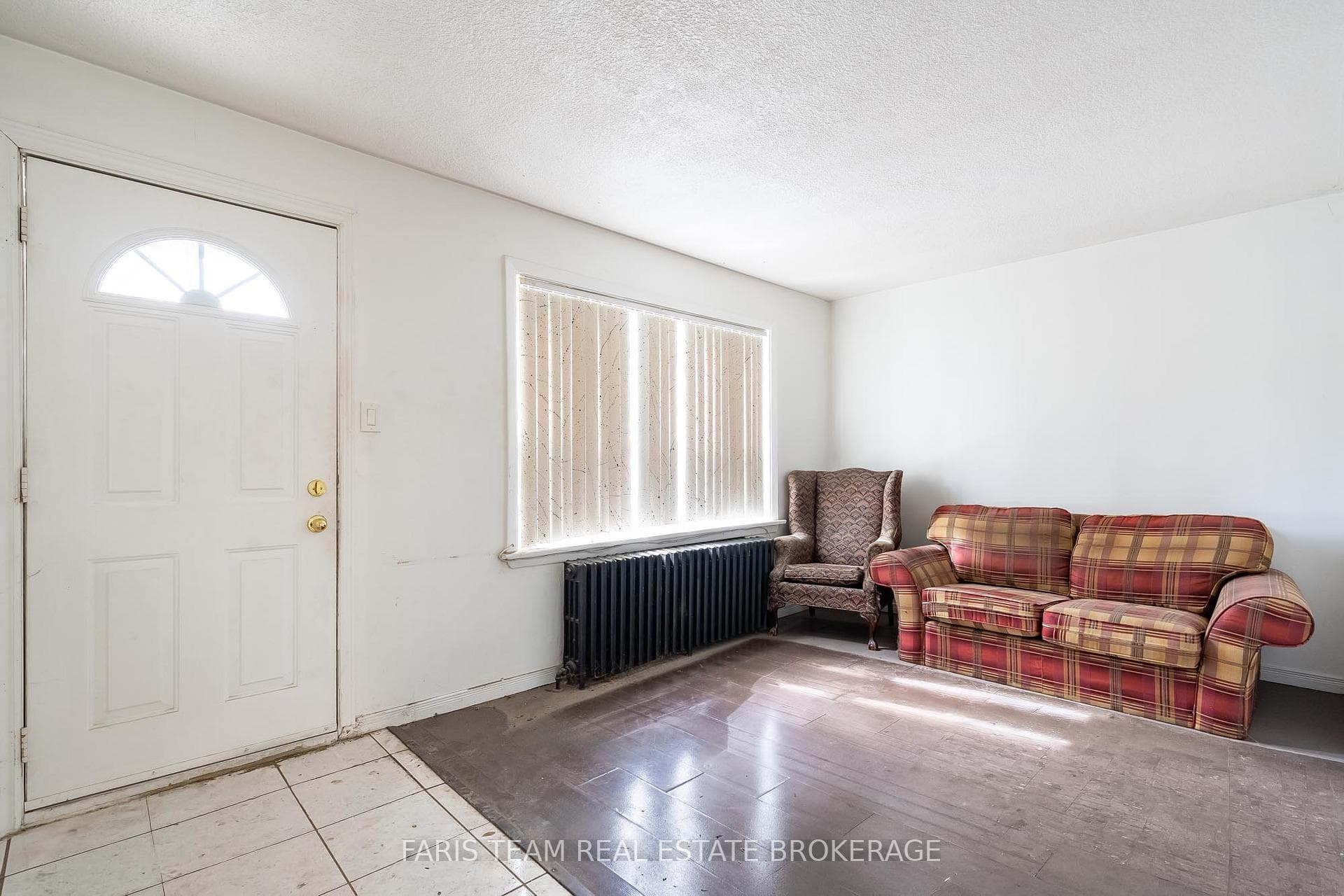 267 Lakeshore Road photo 12