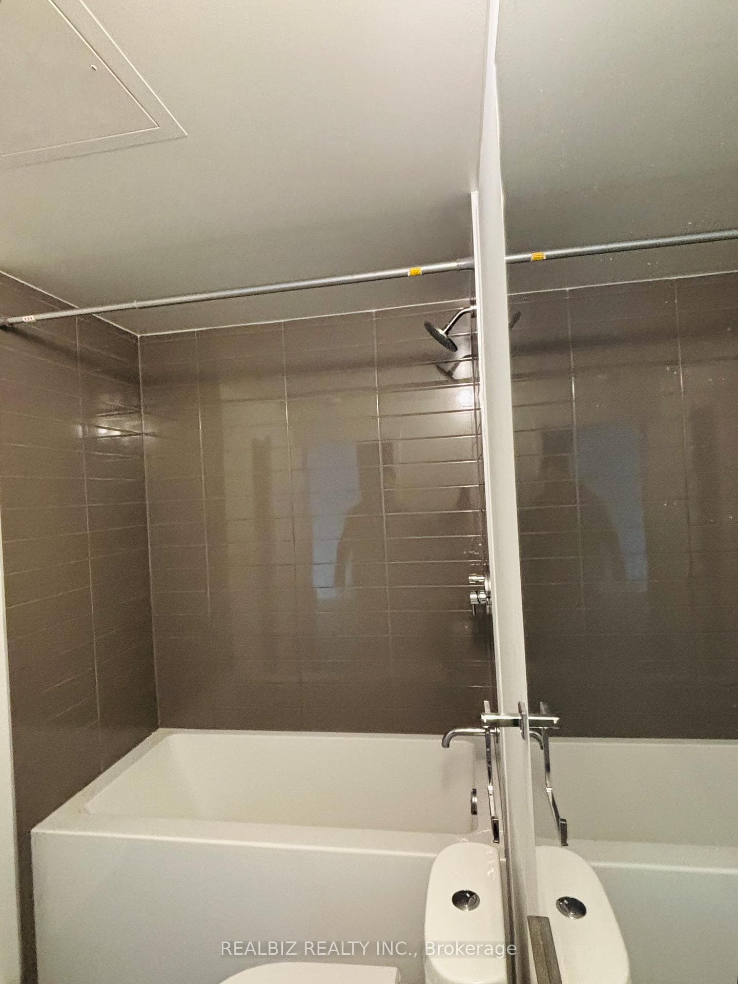 3005 Pine Glen Drive Unit 318 photo 6