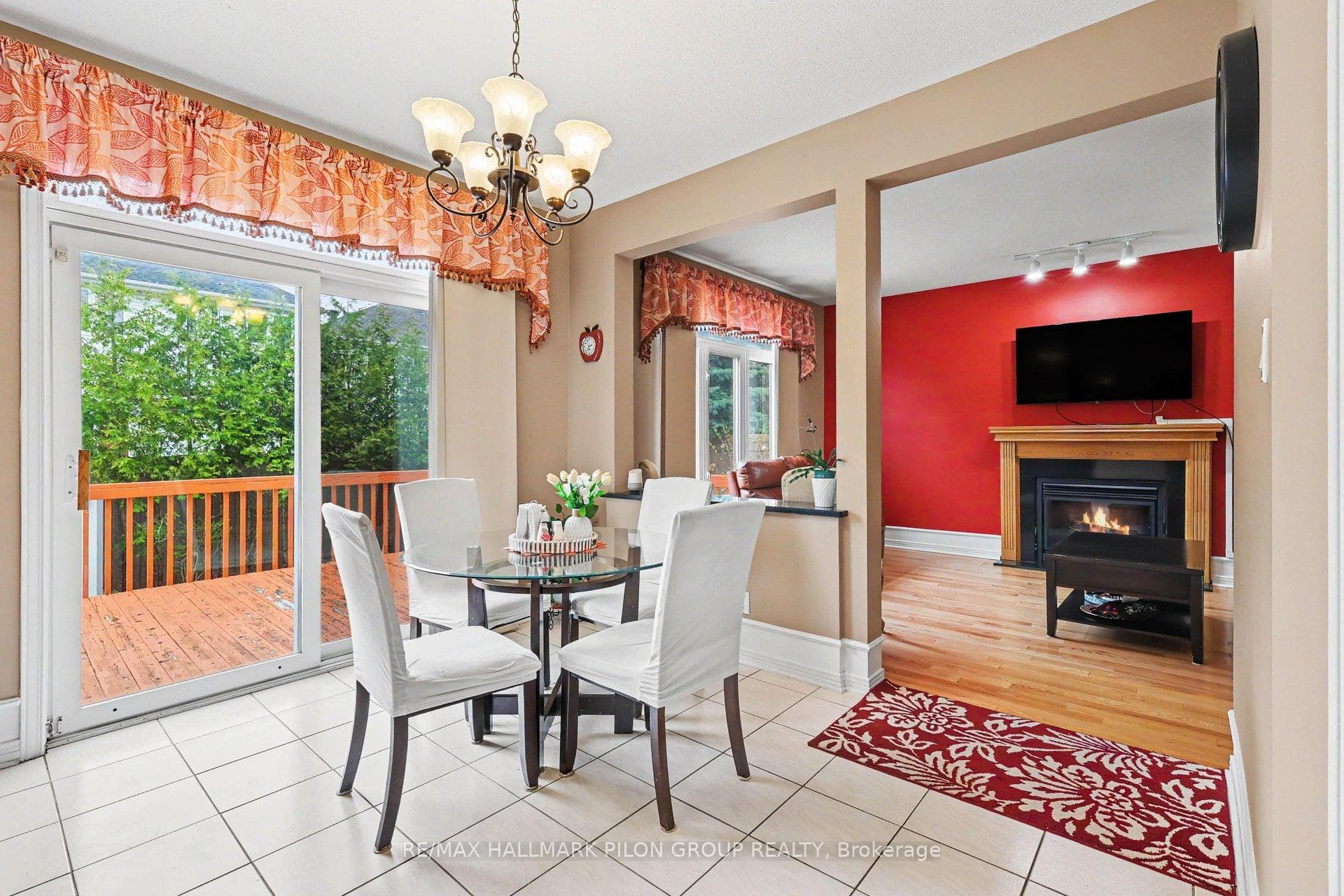 2039 Calico Crescent photo 7