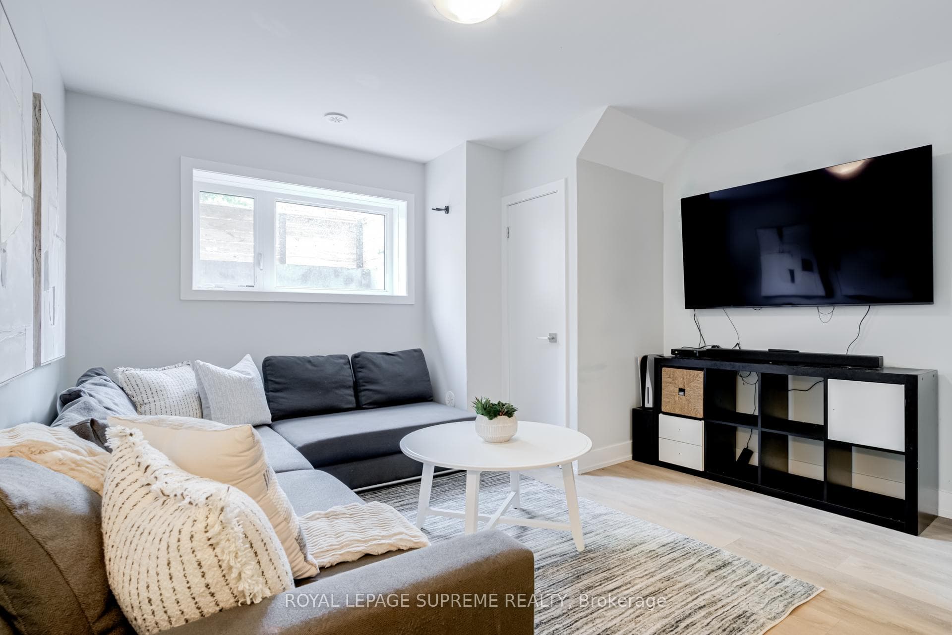 64B Perth Avenue photo 26