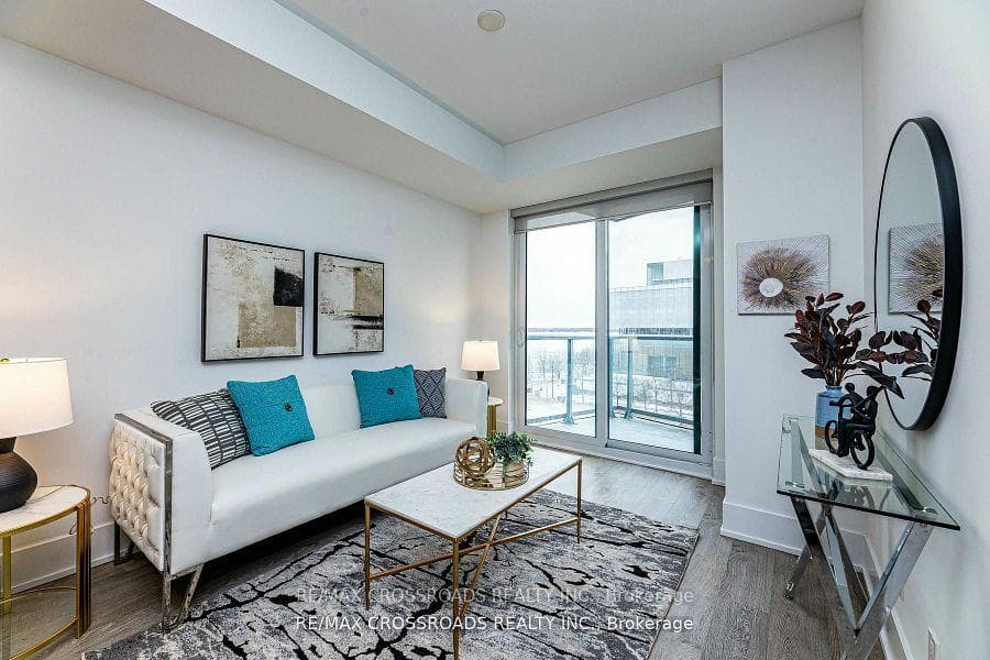 55 Merchants' Wharf Way Unit 531 photo 18