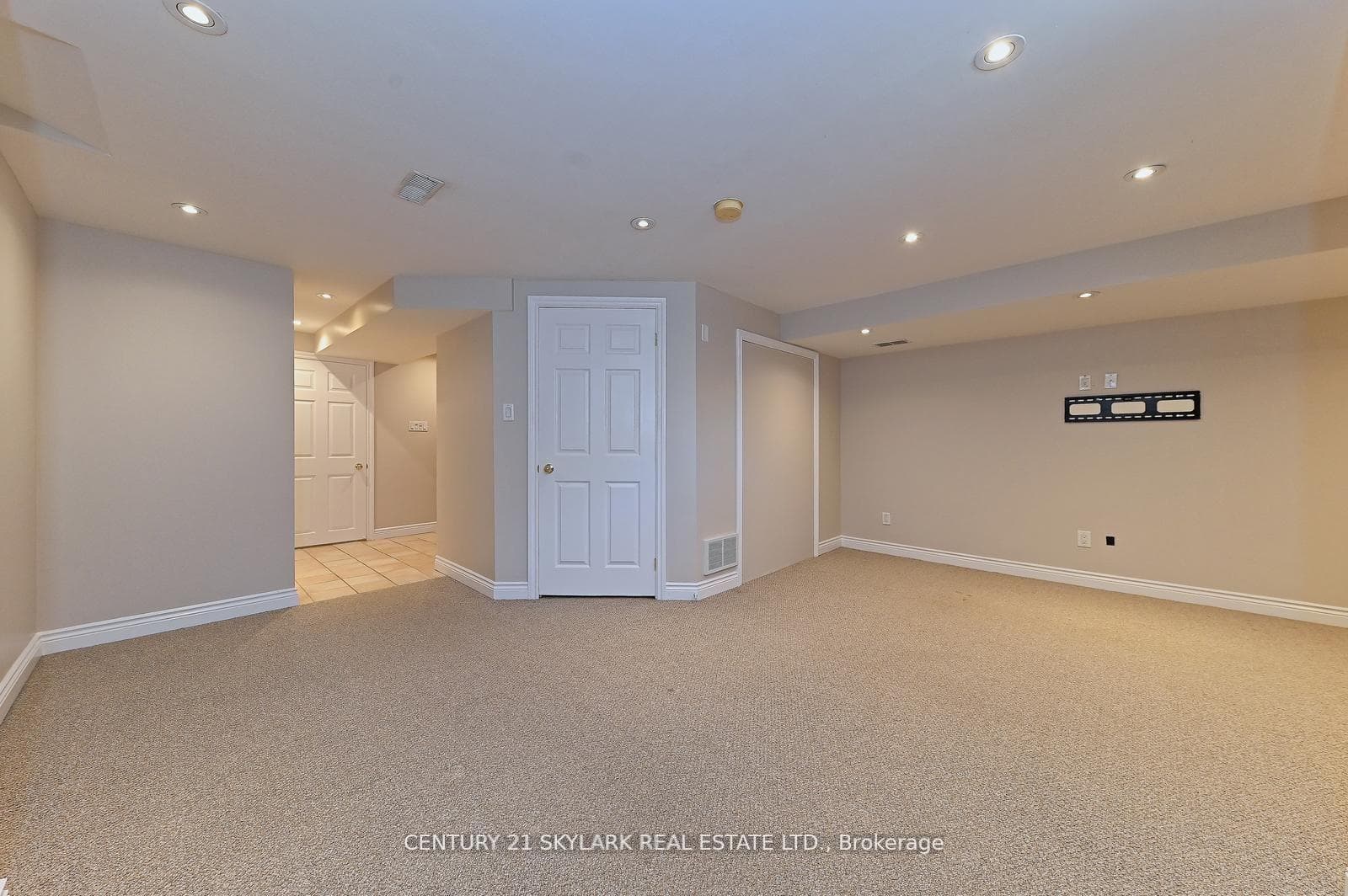157 Terra Road photo 32