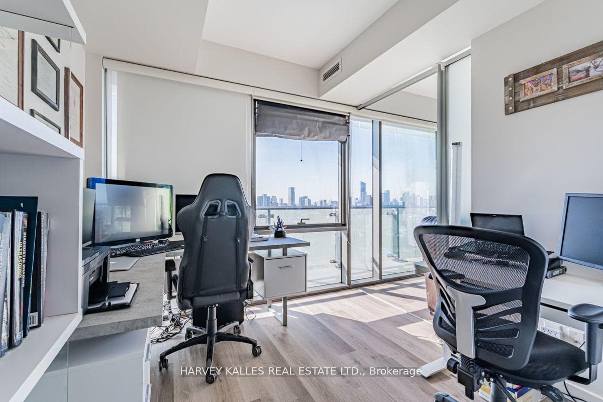 70 Distillery Lane Unit 3602 photo 13
