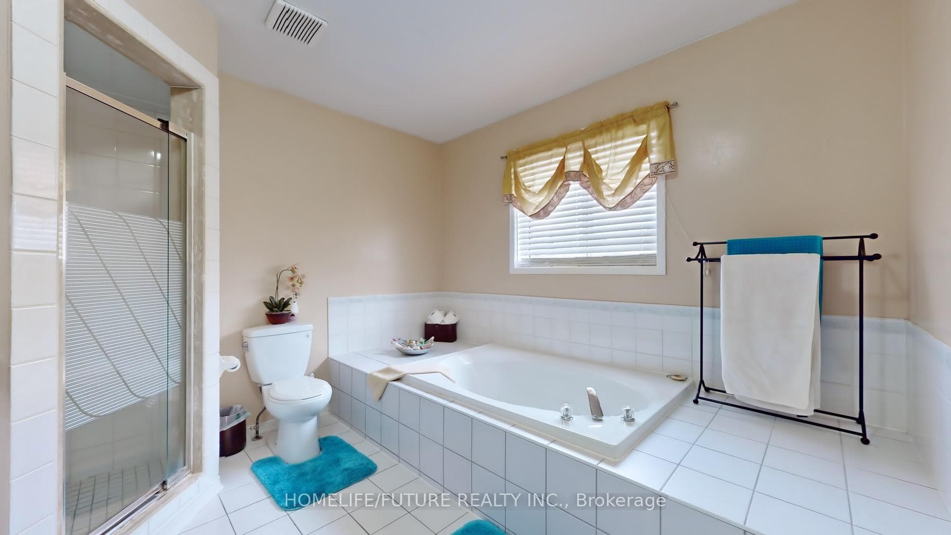 53 Bridlegrove Drive photo 11