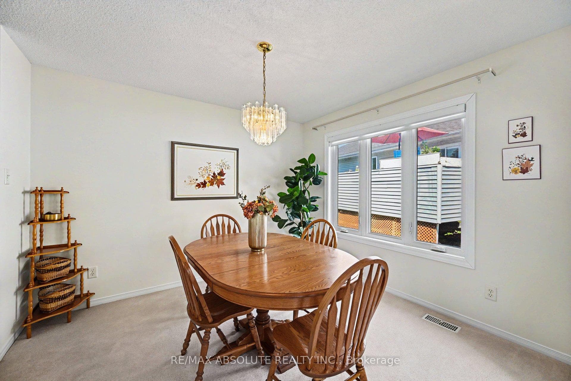 1 River Ridge Crescent photo 9