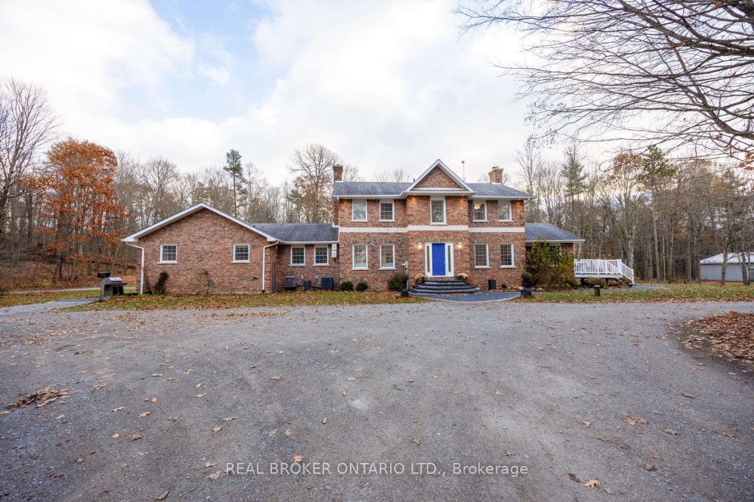 398 Sandy Hook Road photo 5