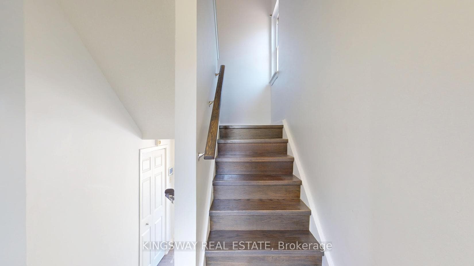 54 Pilot Street photo 14