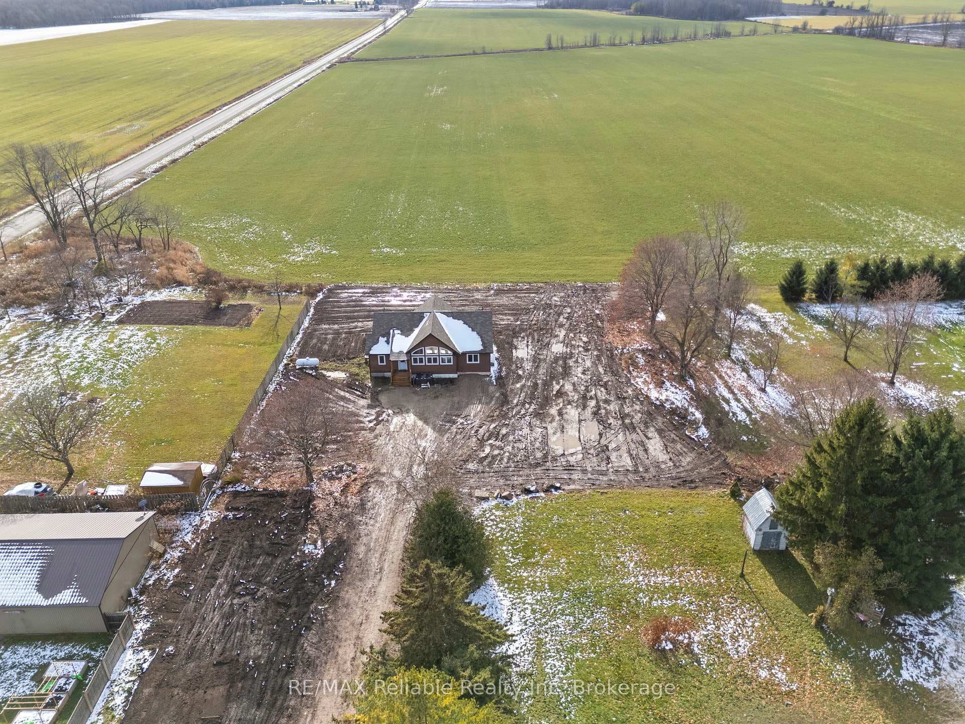 43841 Cranbrook Road photo 37