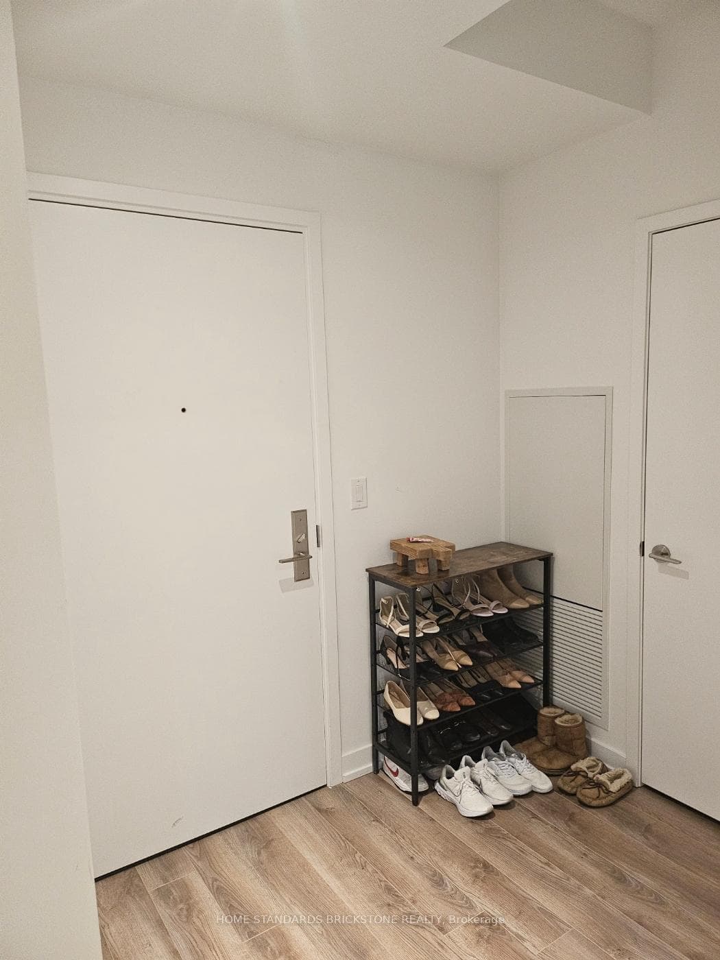 20 Edward Street Unit 815 photo 11