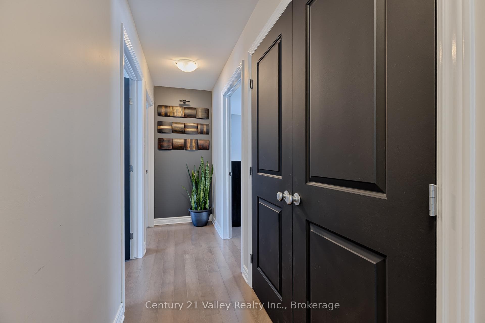 543 Anderson Road photo 49