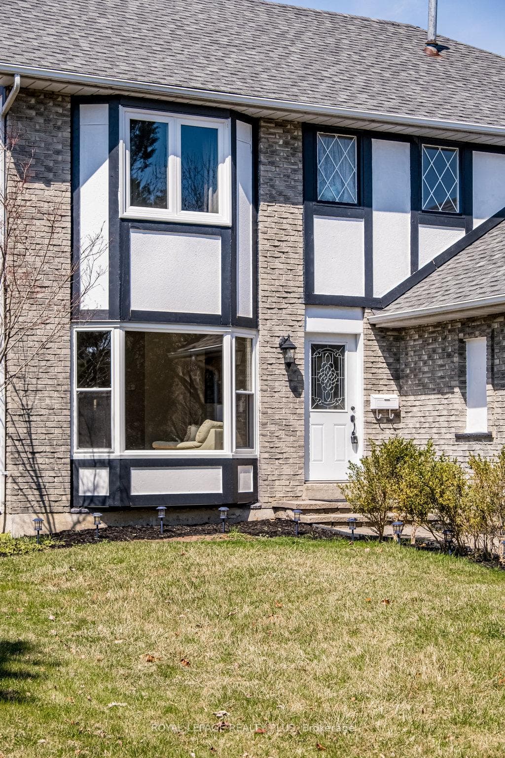 937 Chippenham Drive photo 4