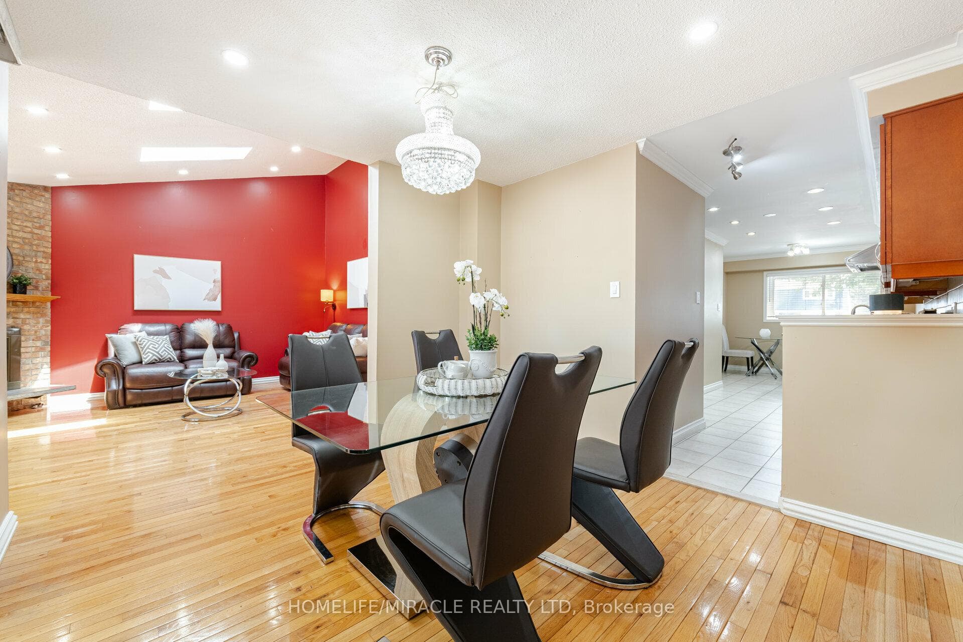 4111 Barbican Drive photo 11