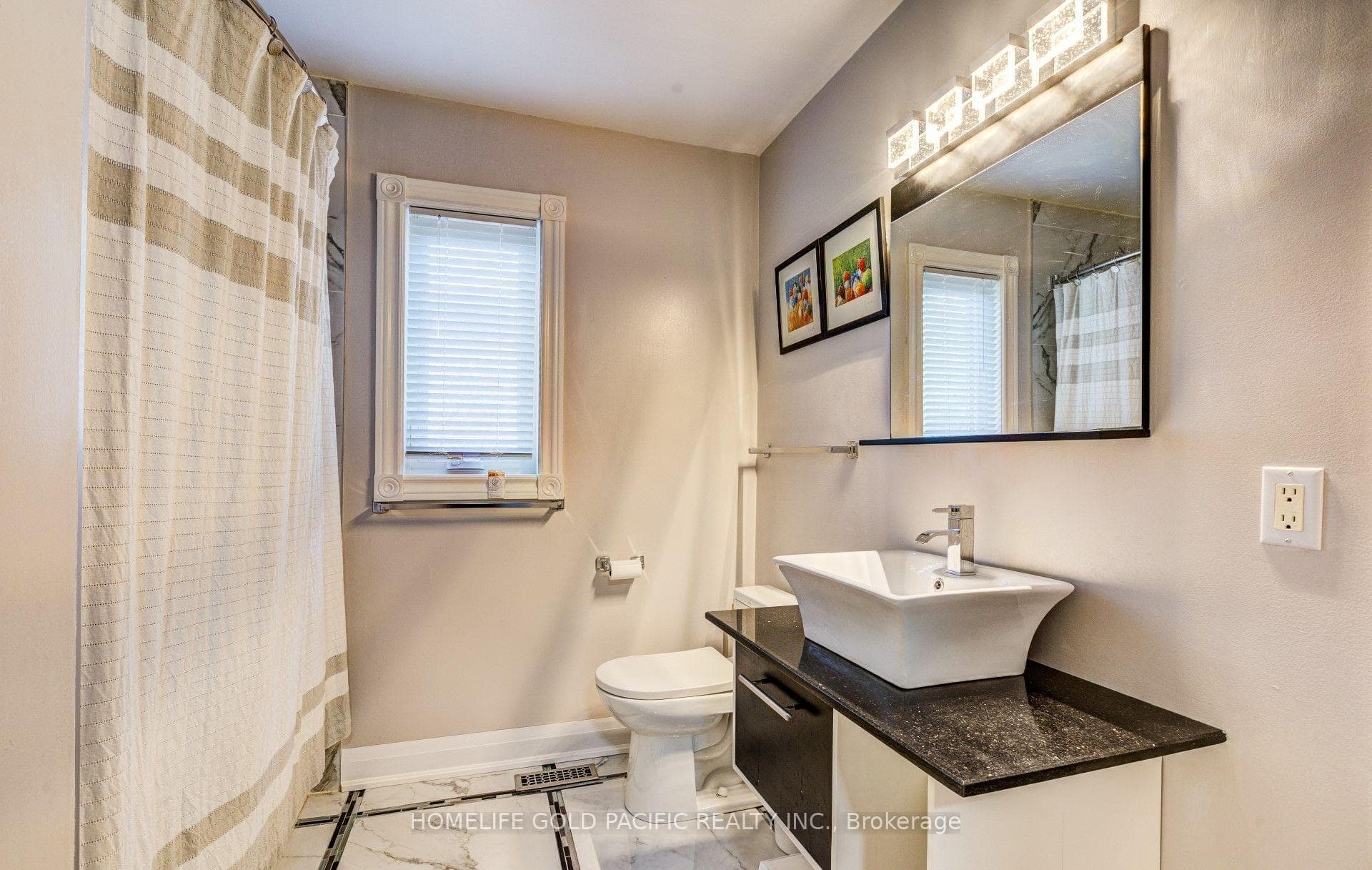 101 Clarendon Drive photo 16