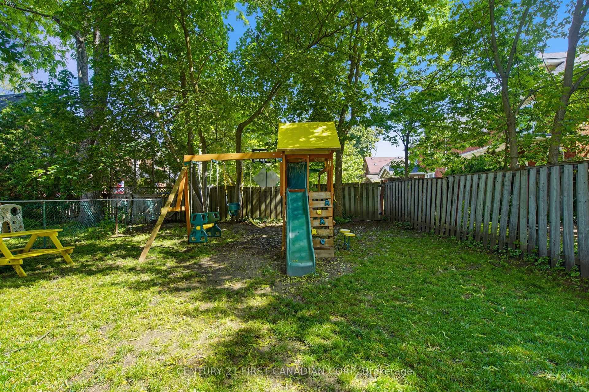 56 Euclid Avenue photo 41