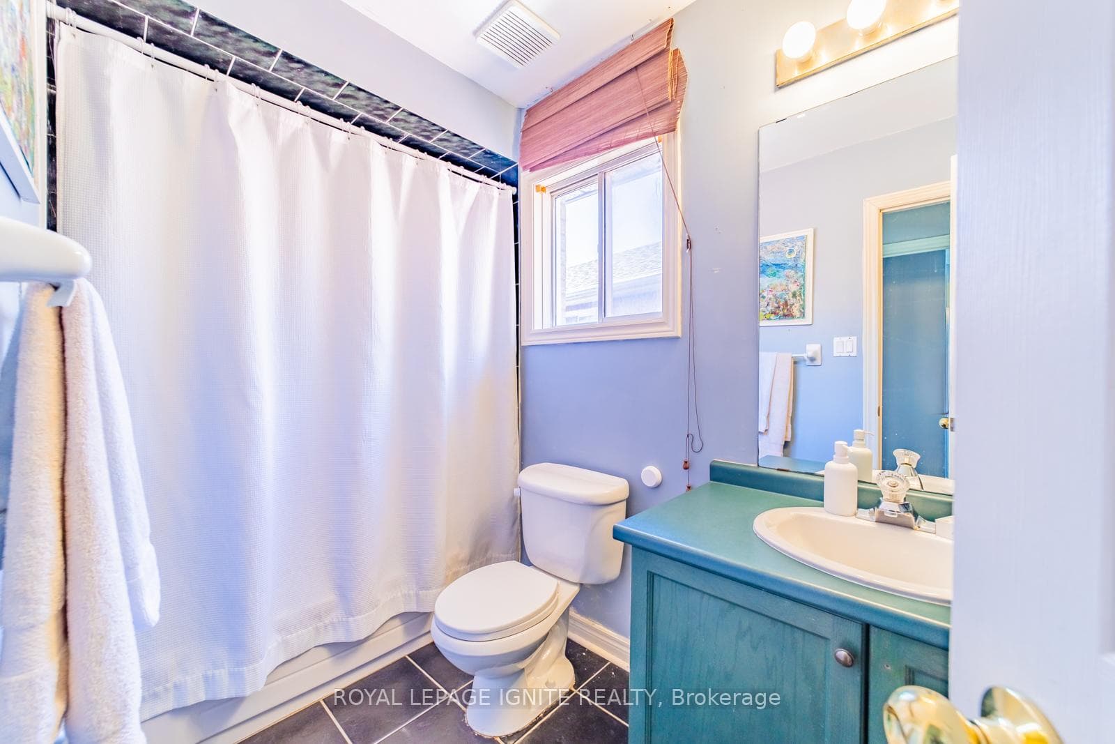 756 Swan Place photo 28
