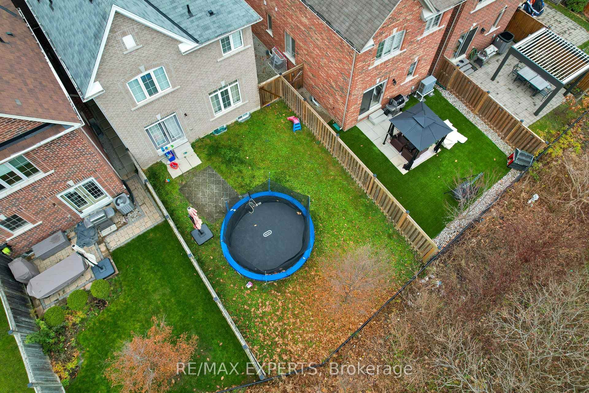 6 Mack Clement Lane photo 34