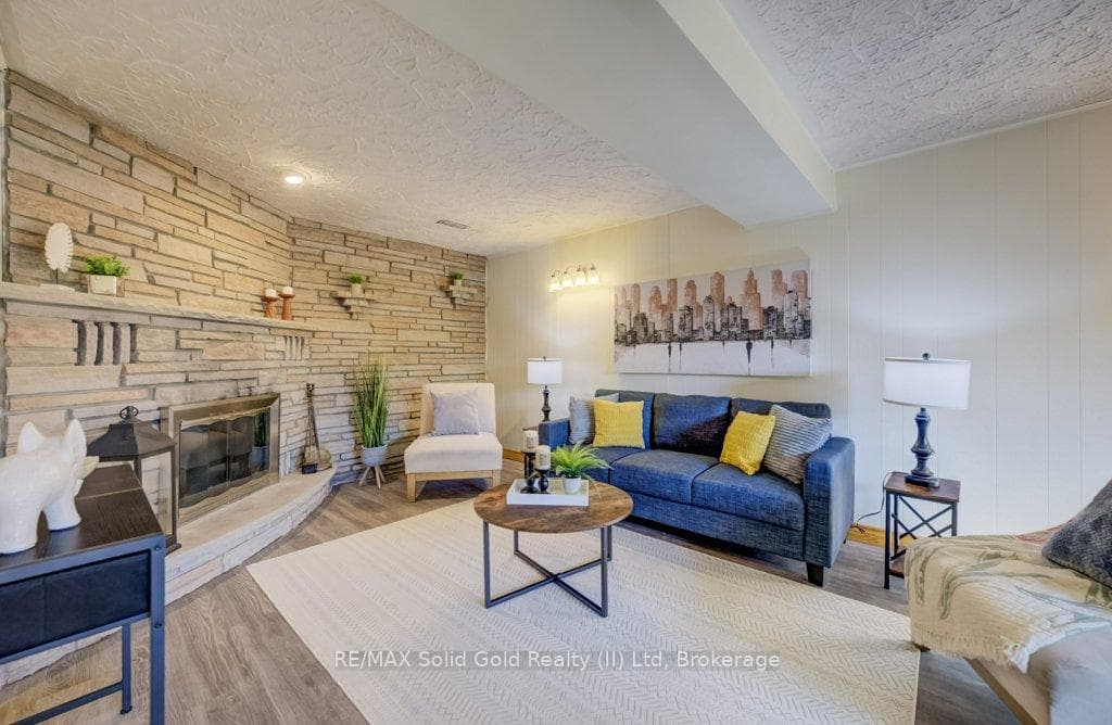330 Daleview Place photo 29