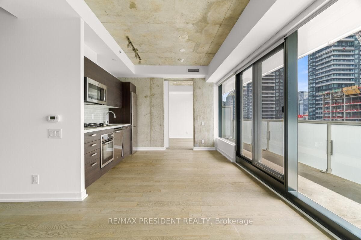 11 Charlotte Street Unit 2301 photo 5