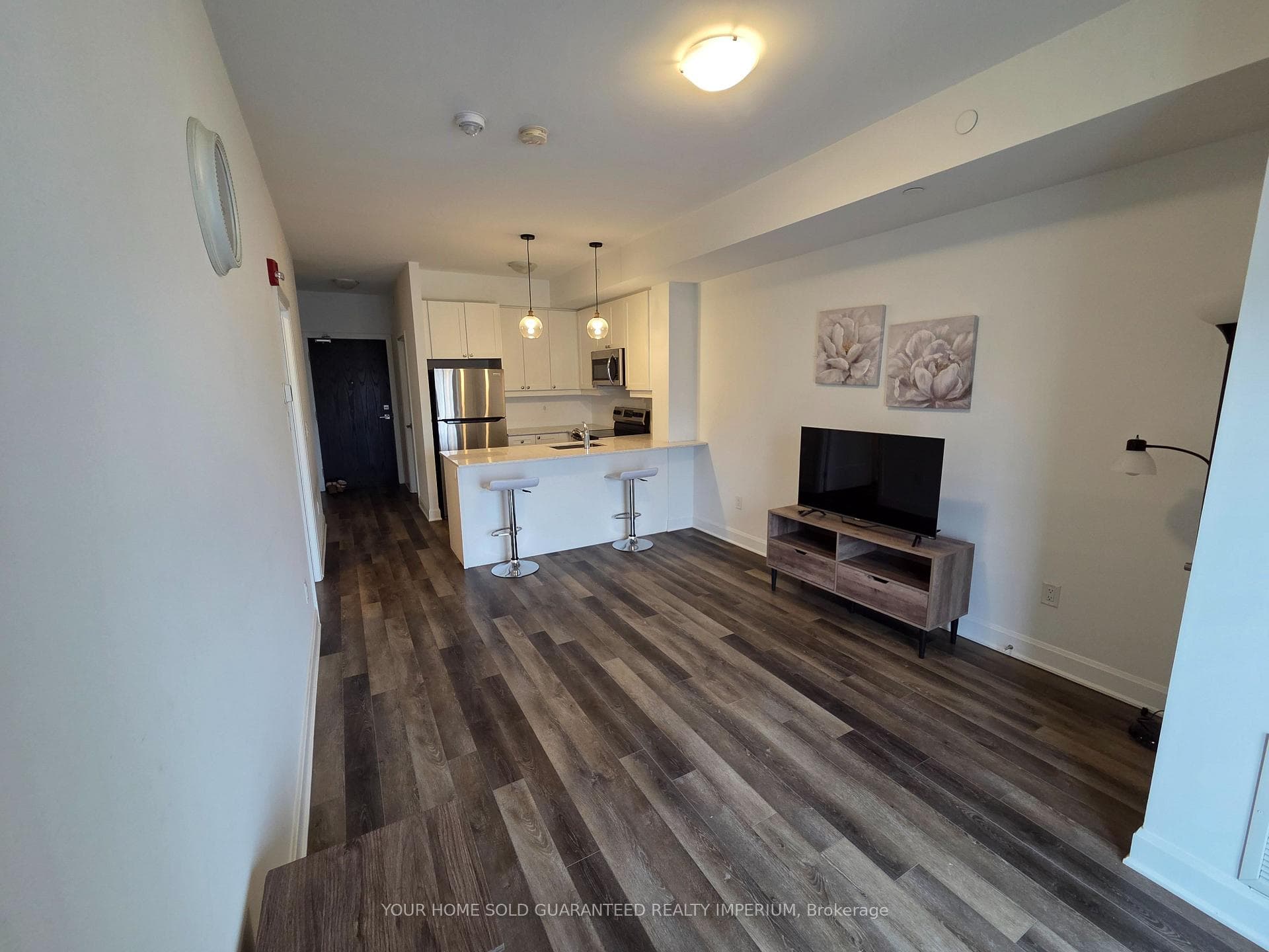 50 Lakebreeze Drive Unit 327 photo 2