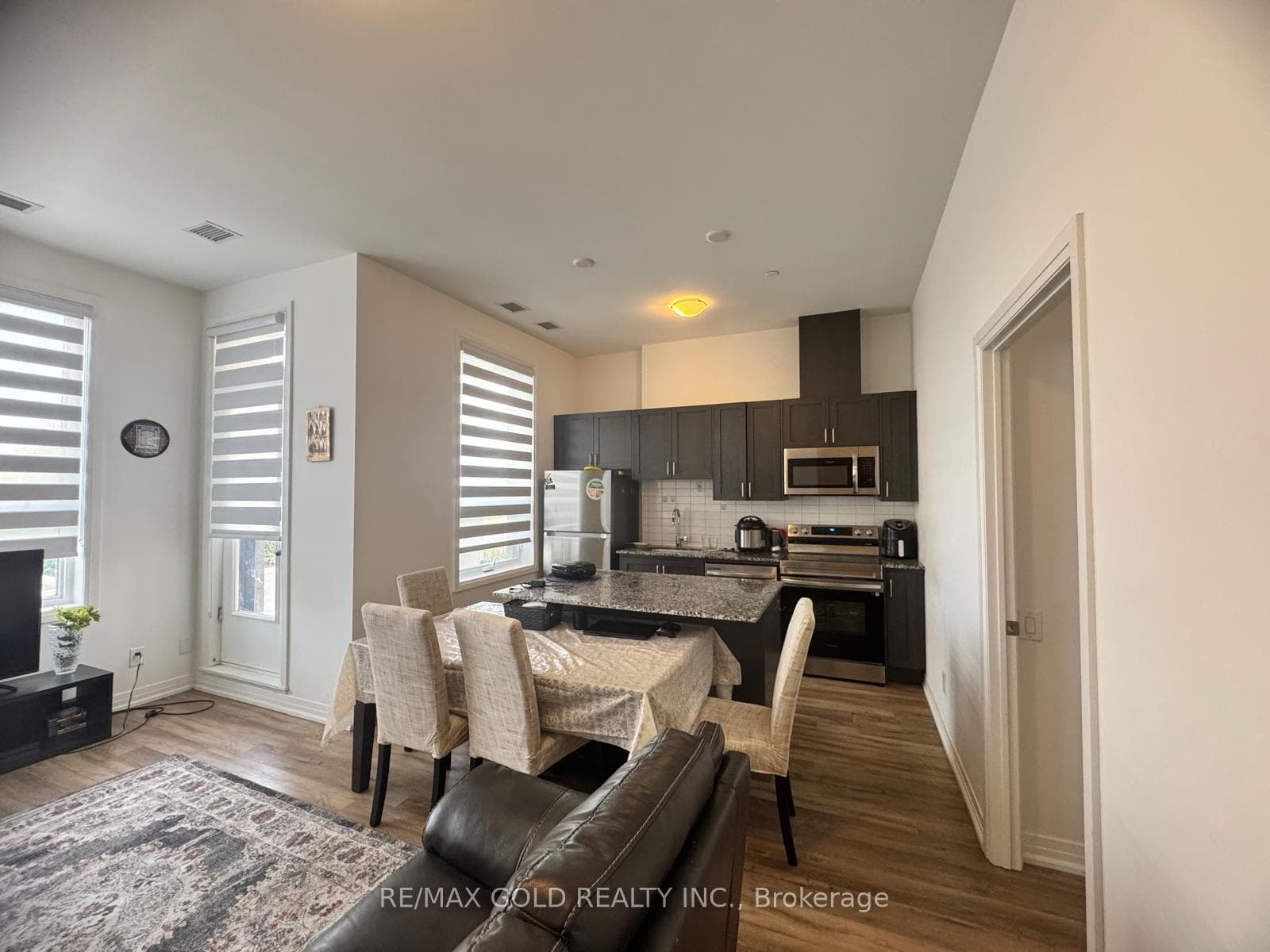 3285 Carding Mill Trail Unit 102 photo 2