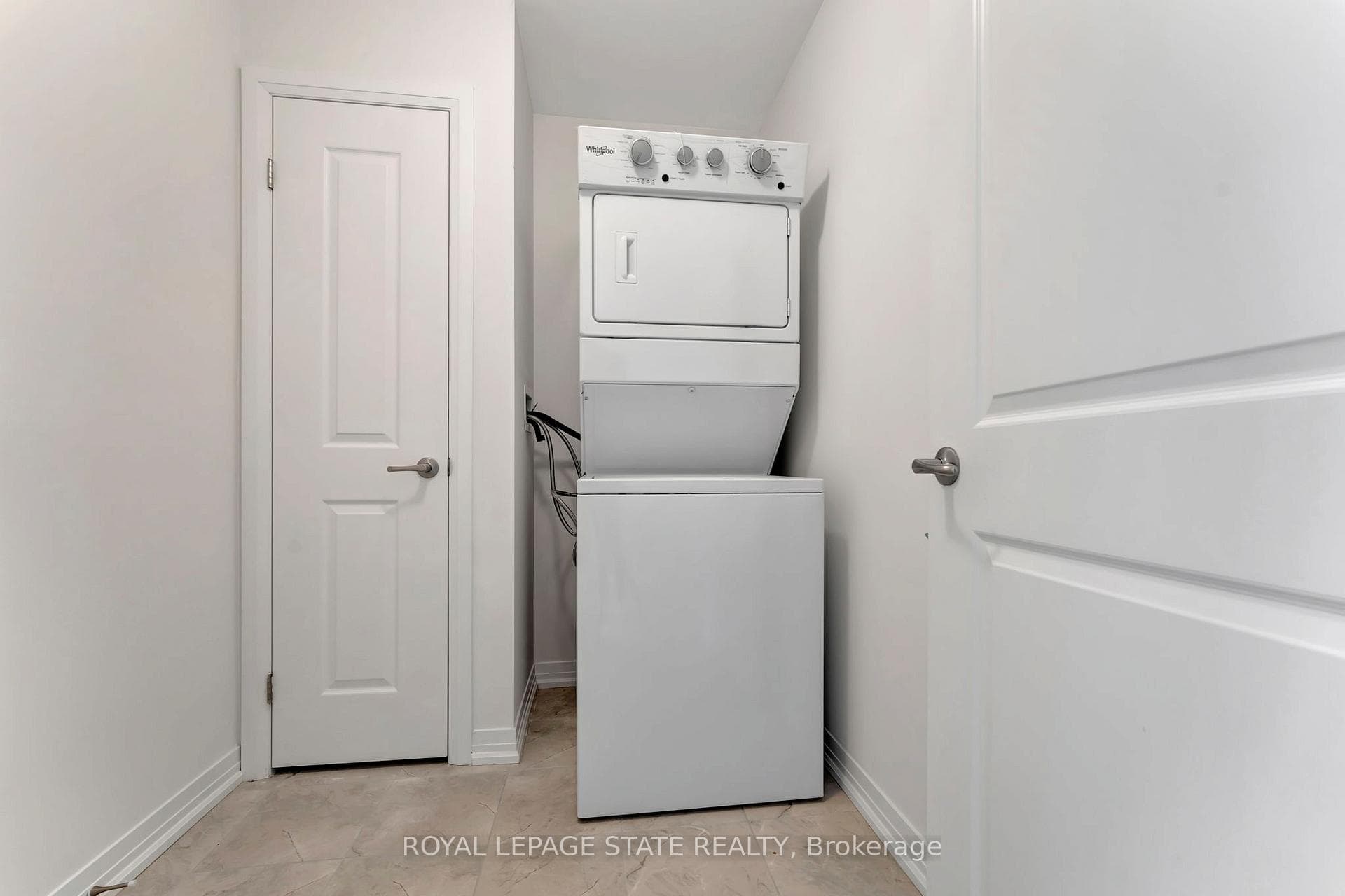 620 Colborne Street Unit 33 photo 27