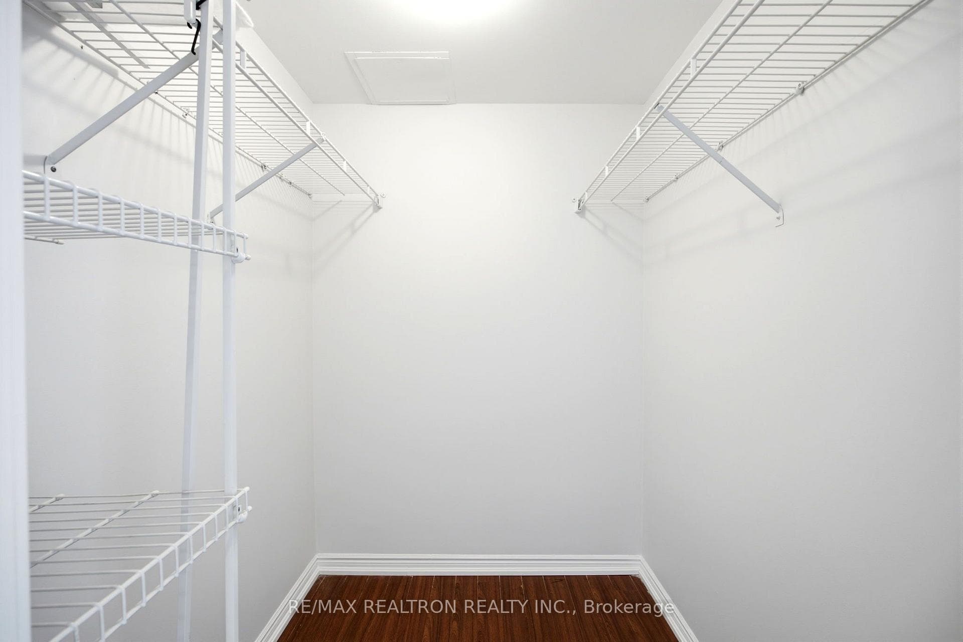 850 Steeles Avenue Unit 1103 photo 18