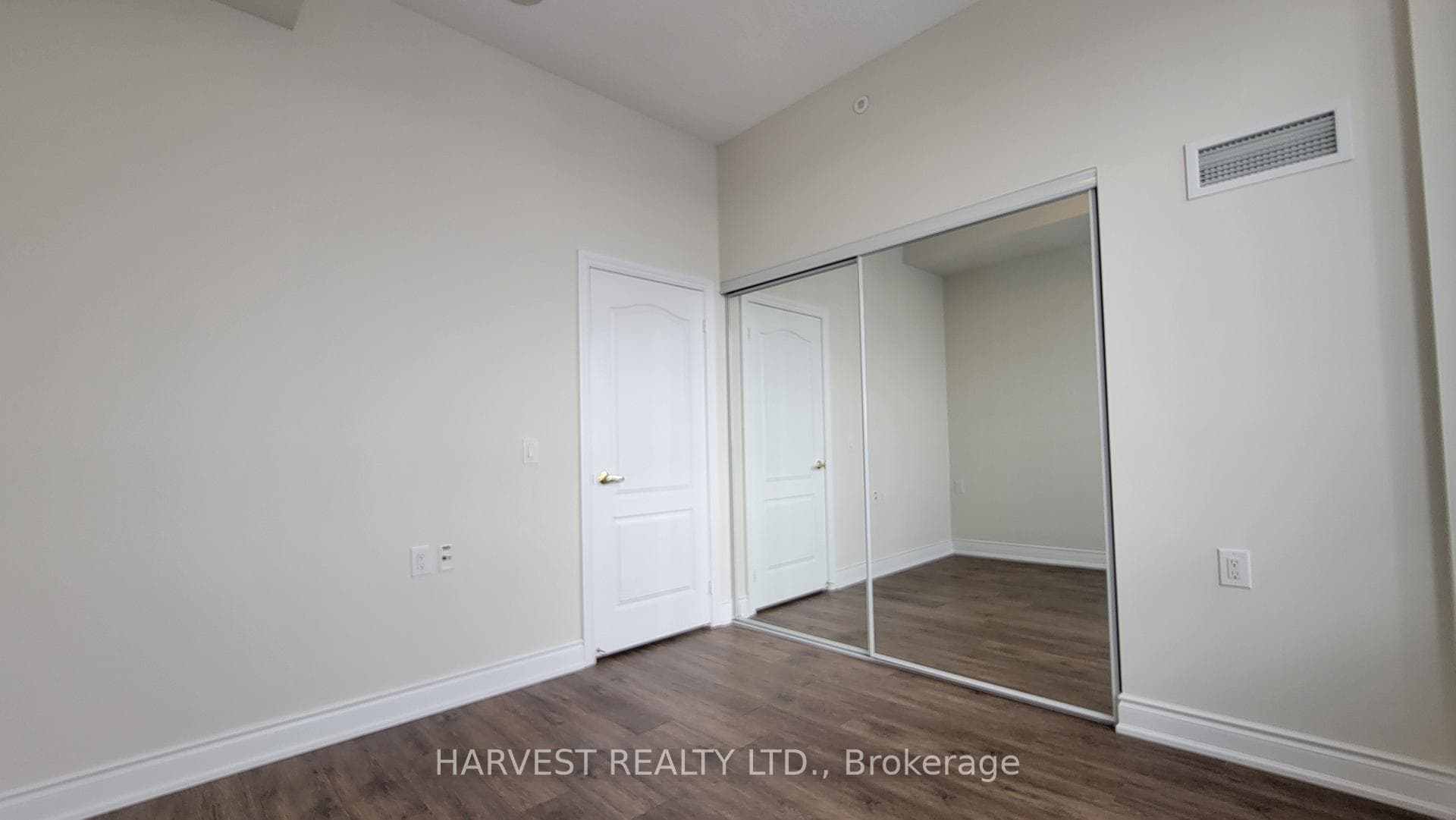 1 Sun Yat-Sen Avenue Unit 2552 photo 21