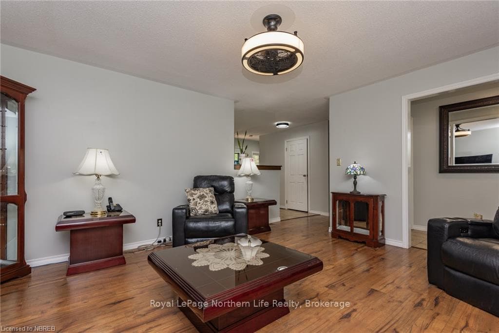 668 LAVIGNE Road photo 9