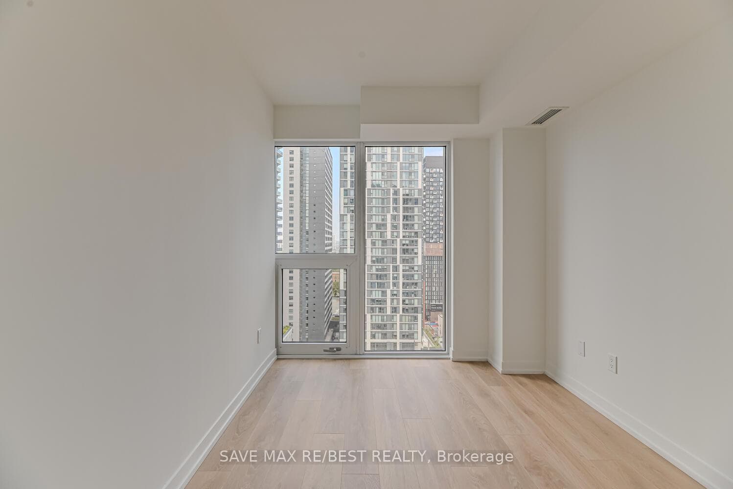 82 Dalhousie Street Unit 1903 photo 20