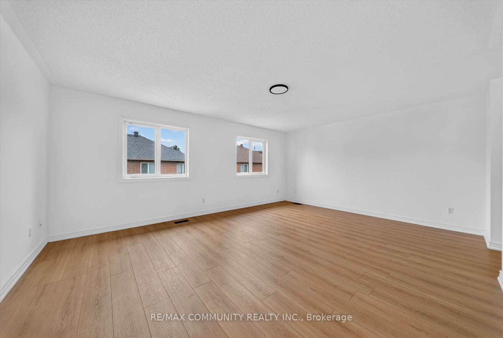 29 River Forest Street photo 40