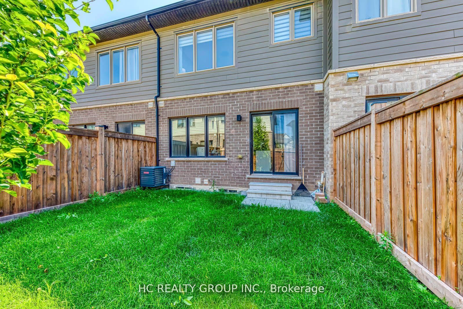 385 Athabasca Common N/A photo 38