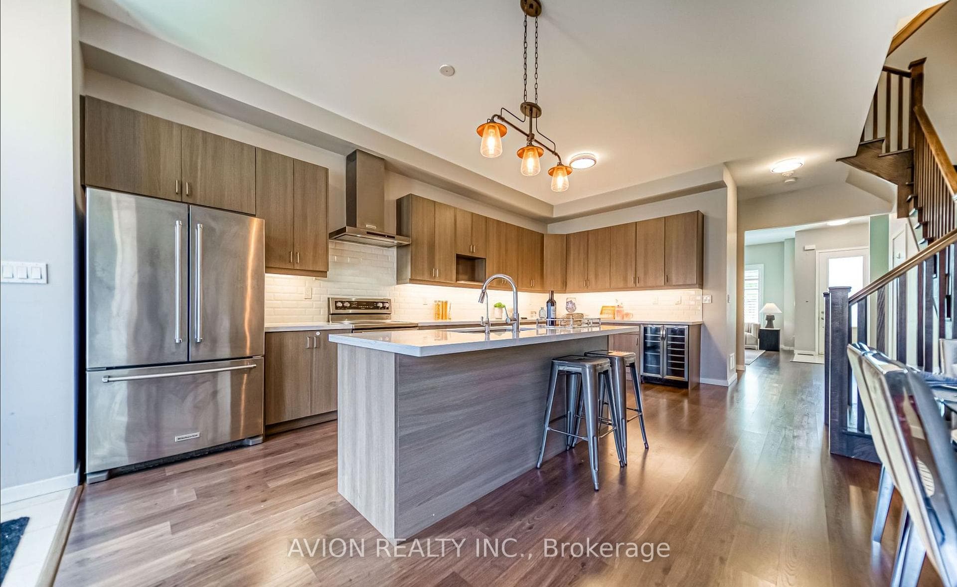 1256 Wellington Street photo 12