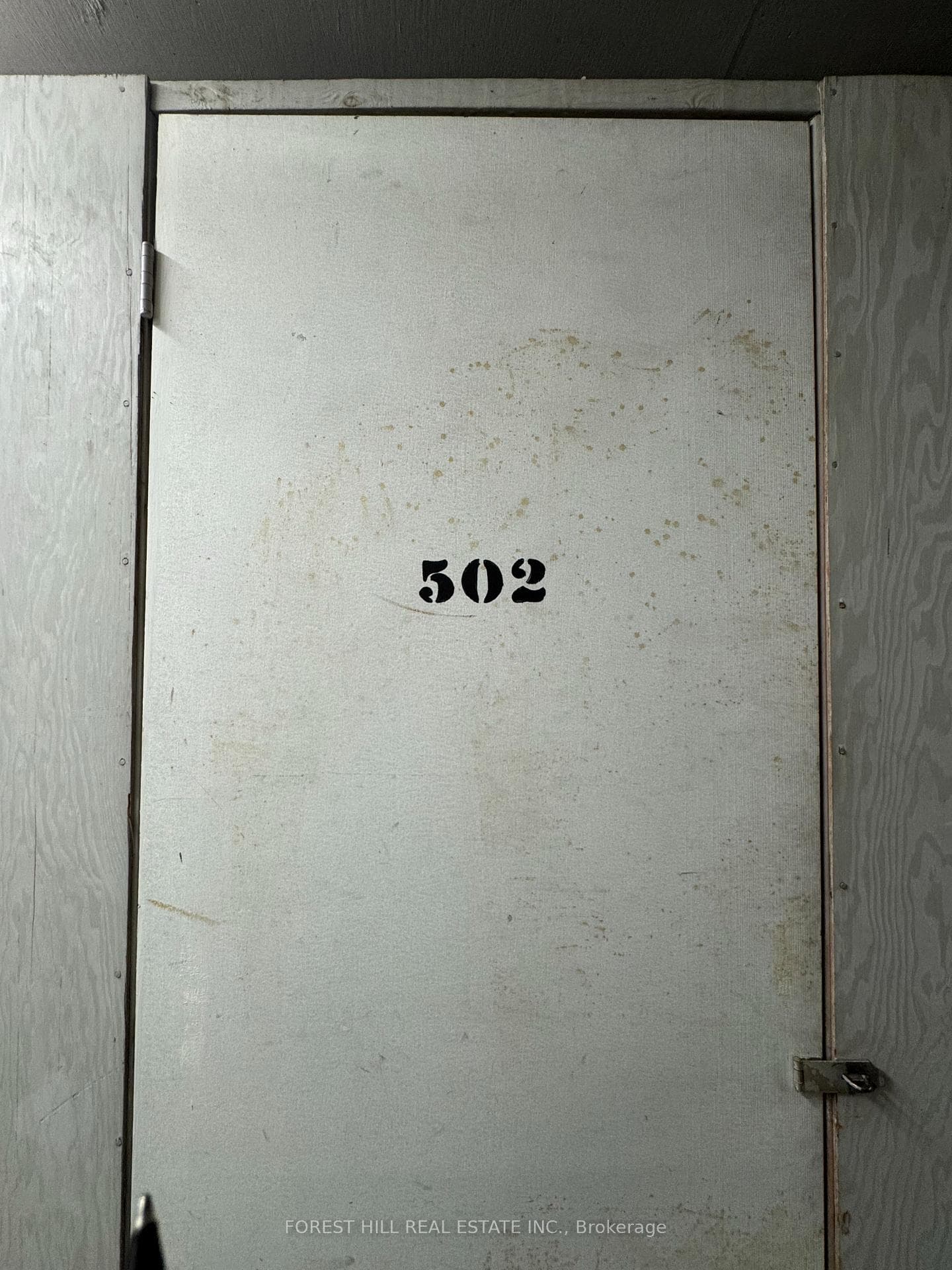 350 Lonsdale Road Unit 502 photo 20