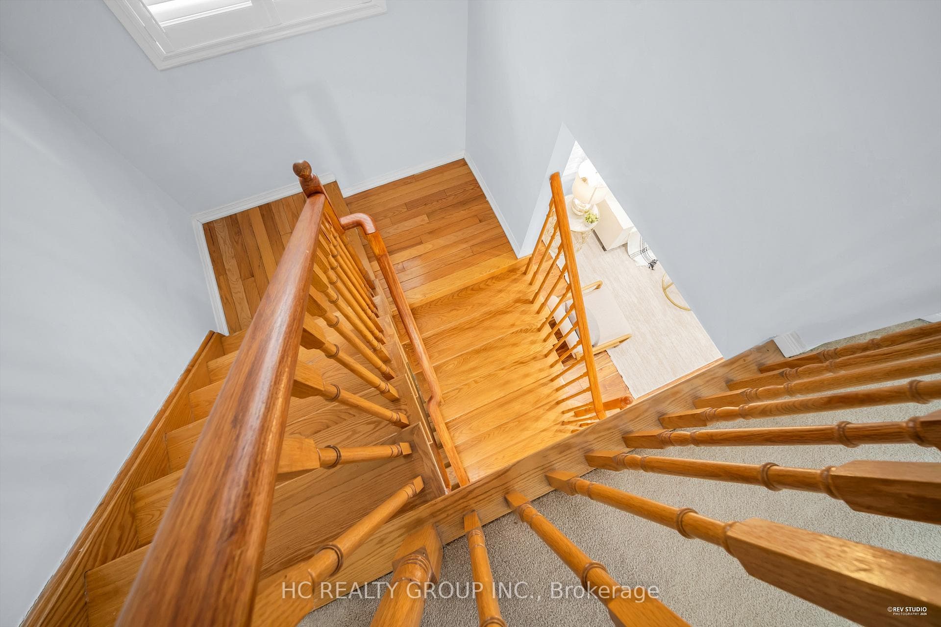 1532 Elmsley Drive photo 16