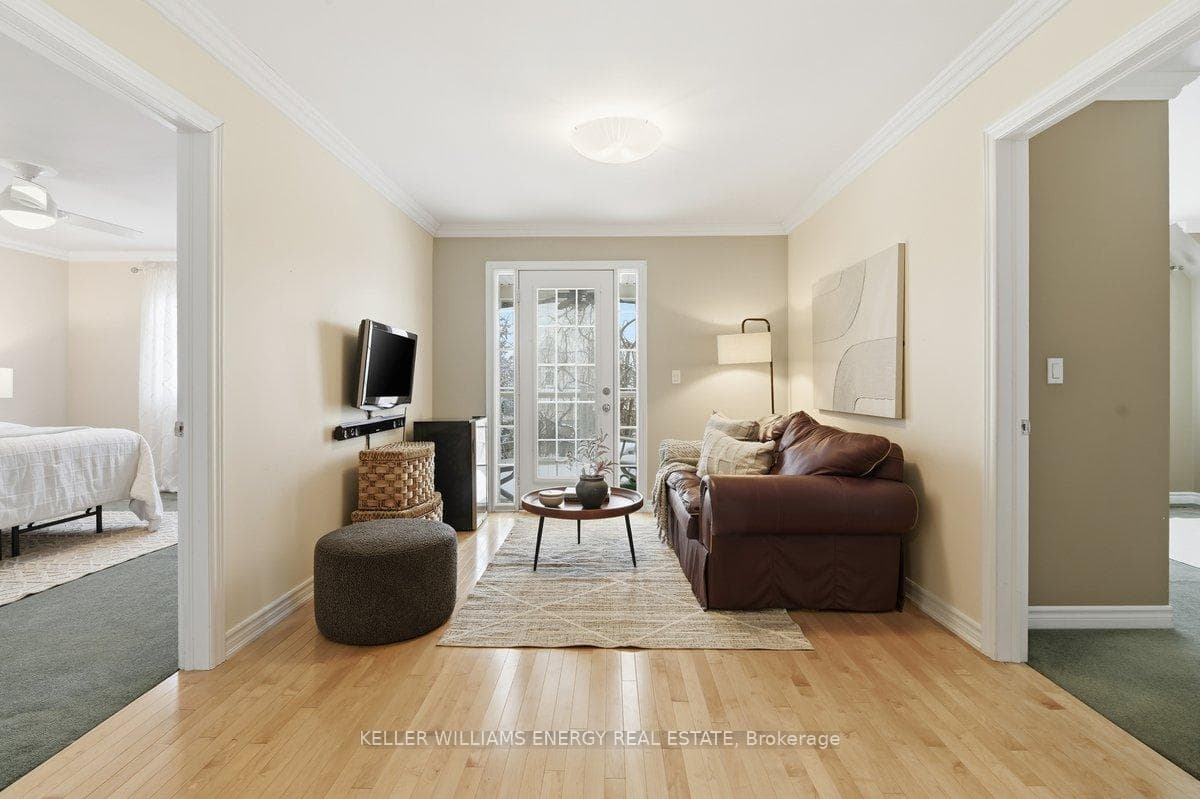 12 Keeler Crescent photo 21