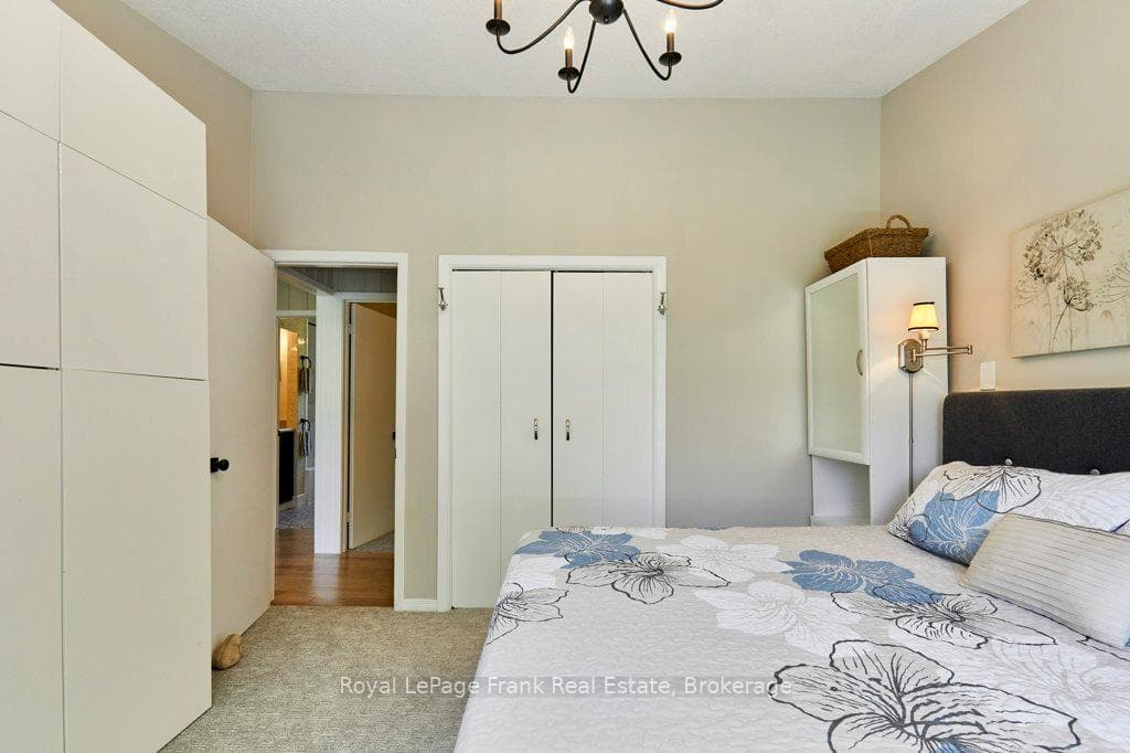 156 Acton Road photo 23